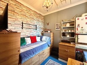 Photo 7- click for photo gallery